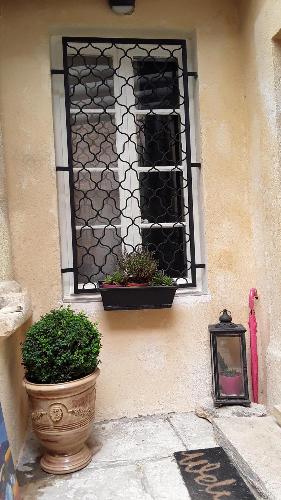 Le Clos Du Rouet Тараскон Екстериор снимка
