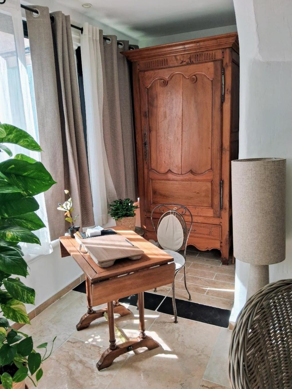 Le Clos Du Rouet Тараскон Екстериор снимка