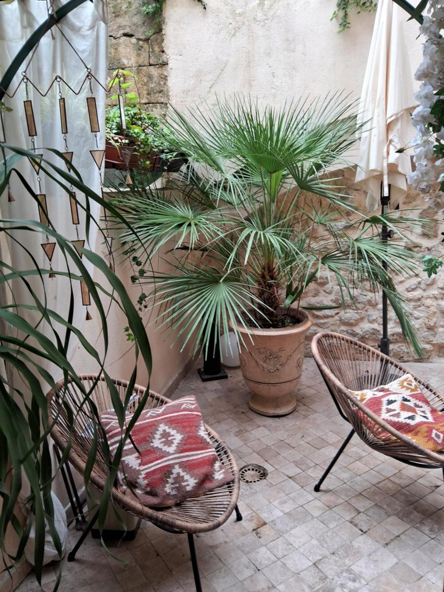 Le Clos Du Rouet Тараскон Екстериор снимка