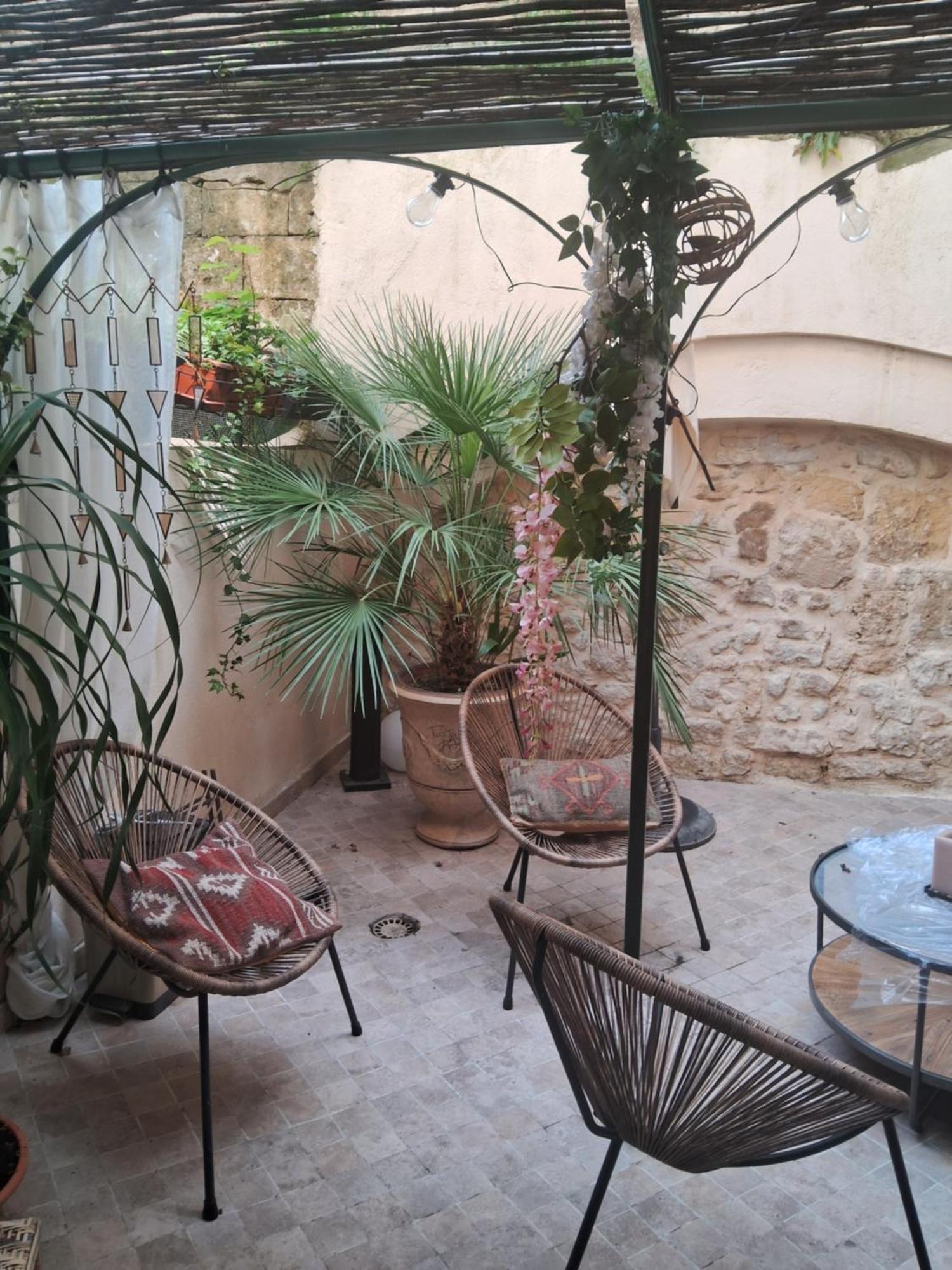 Le Clos Du Rouet Тараскон Екстериор снимка